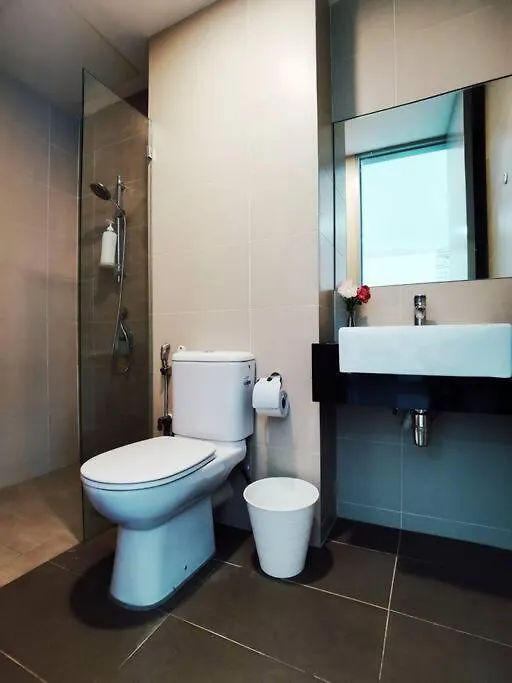 Appartamento ●T11●2Pax●Studio●5Min●Queensbay●Pg Bridge View● Bayan Lepas Malesia