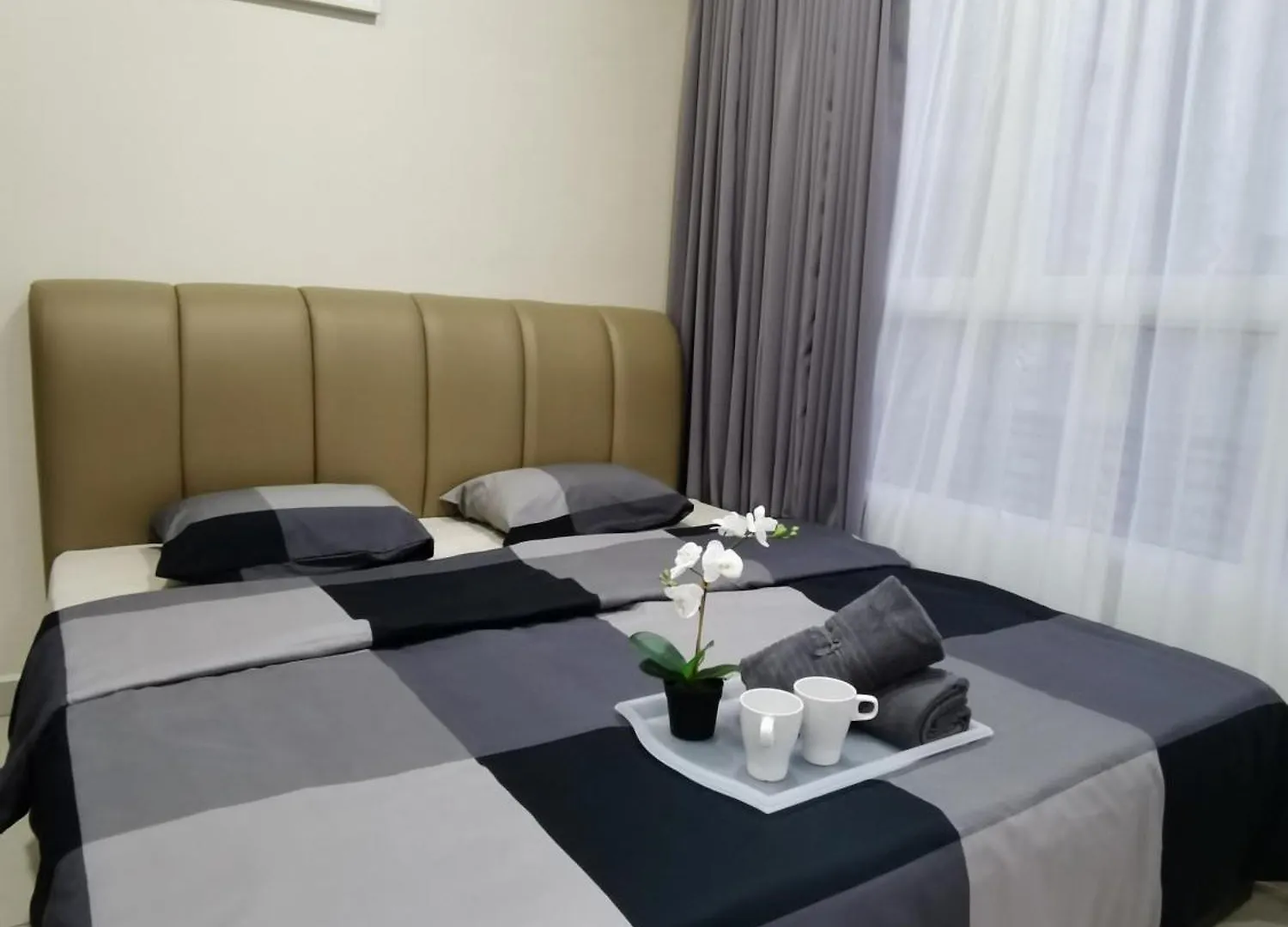 ●T11●2Pax●Studio●5Min●Queensbay●Pg Bridge View● بيان ليباس ماليزيا